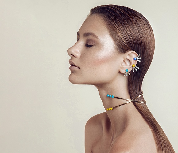 Home Jewellery 21 jewellery girl auth img